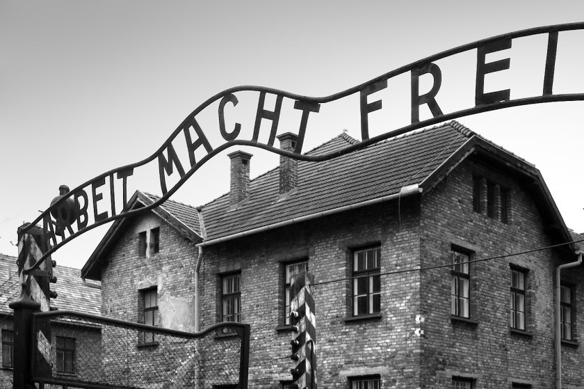 AUSCHWITZ